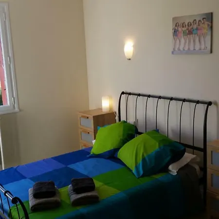 La Vue - D'hotes Bed & Breakfast Quillan